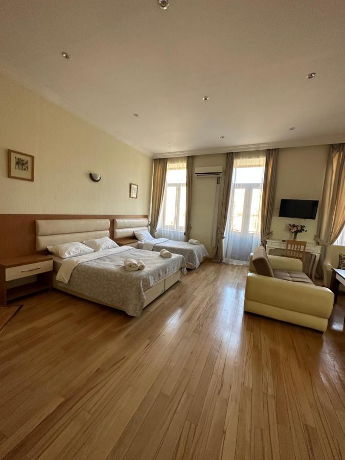 Marjani Apartments Tbilisi Esterno foto